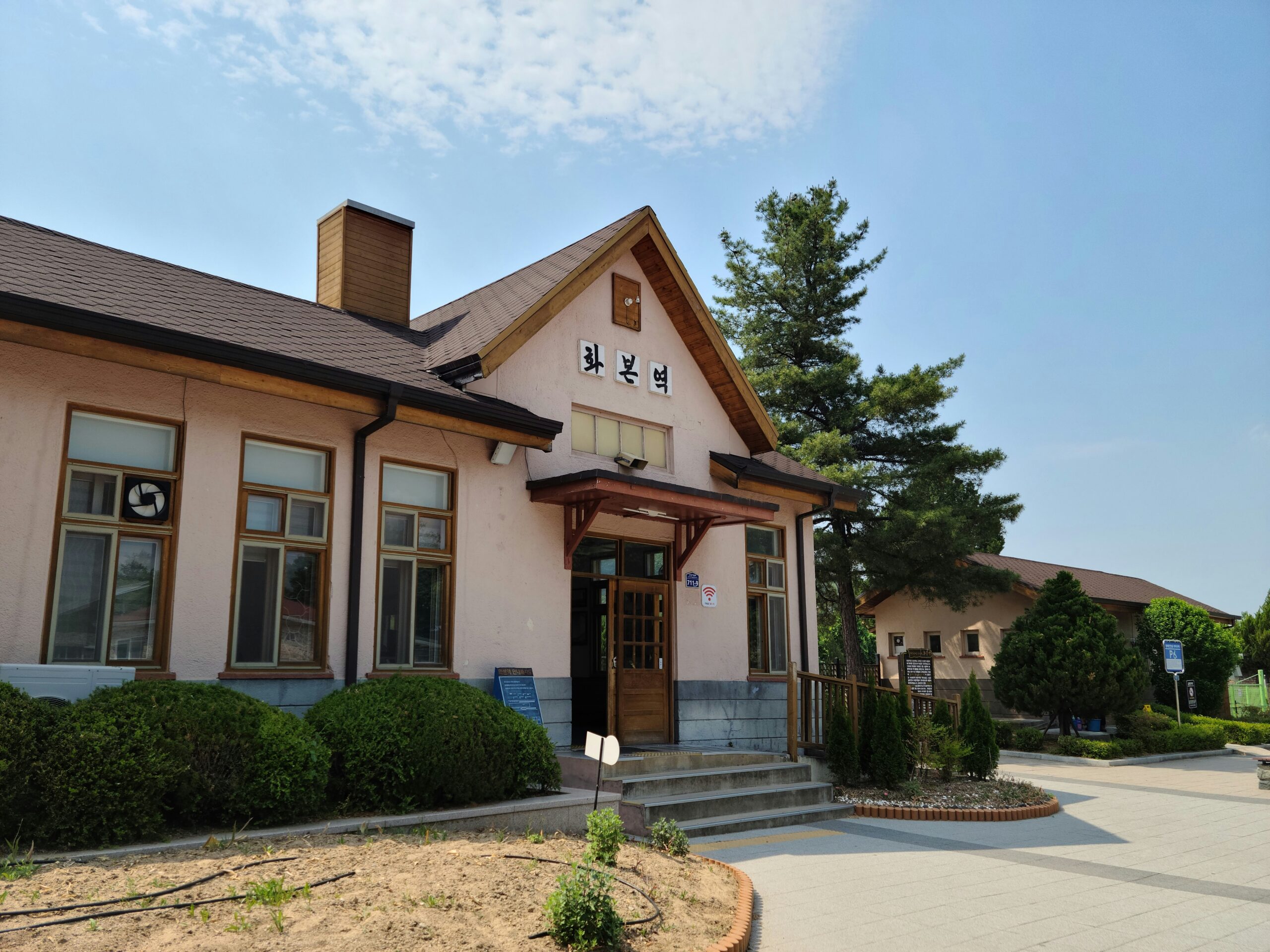 Professional CMHC Construction Financing Solutions for Canadian Housing Developments